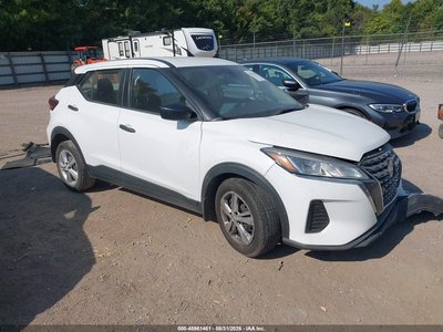 2022 Nissan Kicks