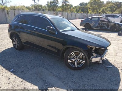2021 Mercedes-Benz Glc 300