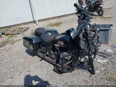 2010 Harley-Davidson FLHX