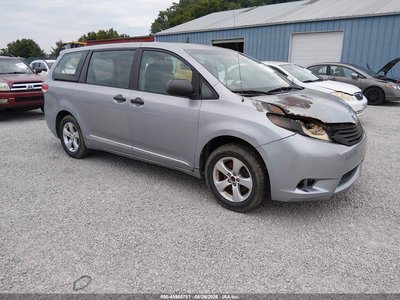 2011 Toyota Sienna