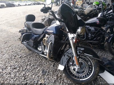 2013 Harley-Davidson FLHTK