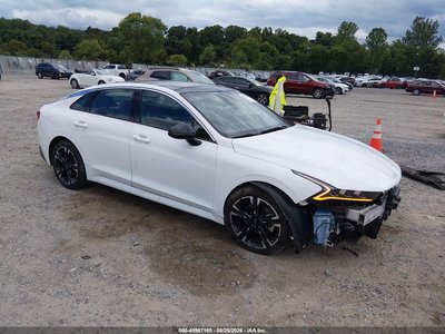 2022 Kia K5