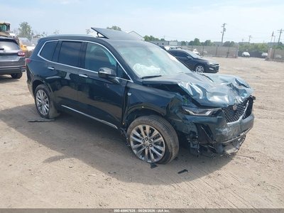 2025 Cadillac XT6