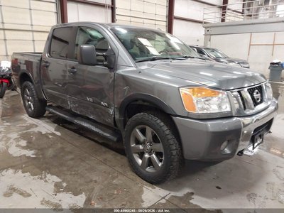 2015 Nissan Titan