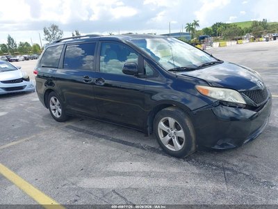 2012 Toyota Sienna