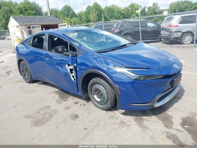 2025 Toyota Prius Plug-in Hybrid