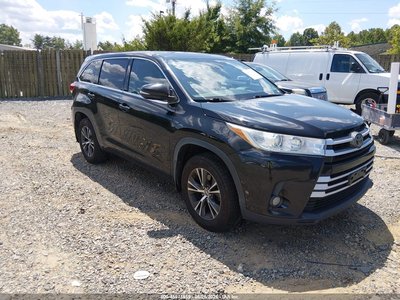 2017 Toyota Highlander