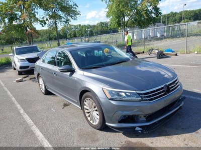 2016 Volkswagen Passat