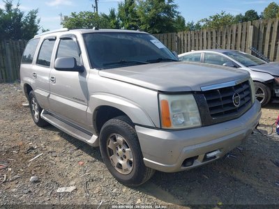 2004 Cadillac Escalade