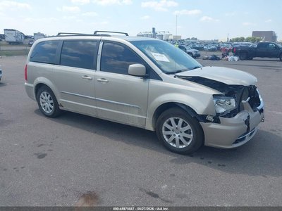2013 Chrysler Town & Country