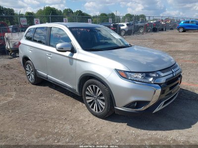 2020 Mitsubishi Outlander