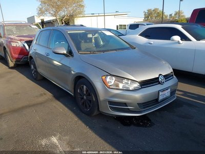 2016 Volkswagen Golf