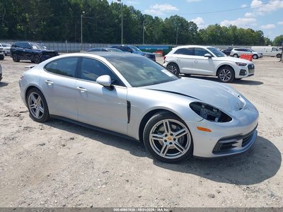 2018 Porsche Panamera