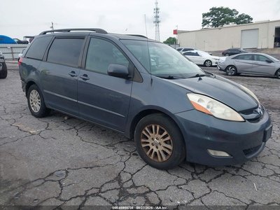 2008 Toyota Sienna