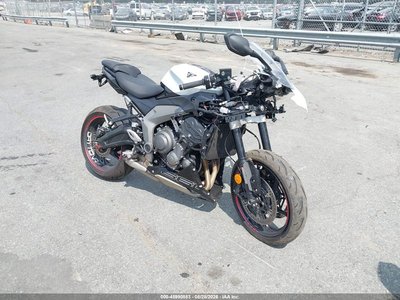 2025 Triumph Daytona