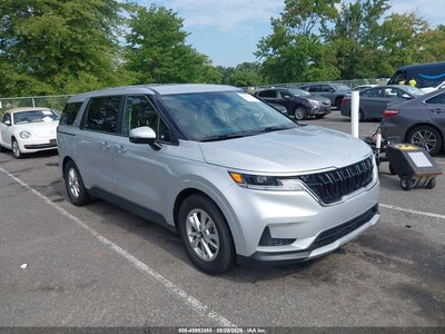 2023 Kia Carnival Mpv
