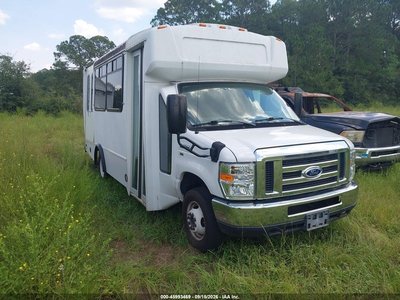 2016 Ford E-350