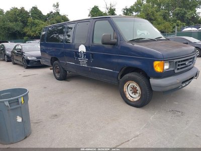 2006 Ford E-350 Super Duty
