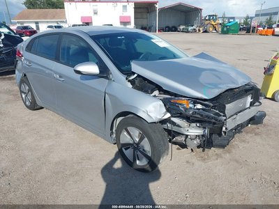 2021 Hyundai Ioniq Hybrid