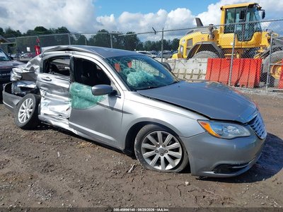 2014 Chrysler 200