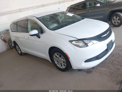 2023 Chrysler Voyager