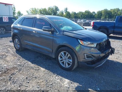 2016 Ford Edge