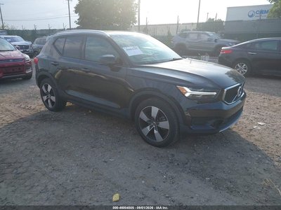 2020 Volvo XC40
