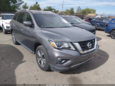 2020 Nissan Pathfinder