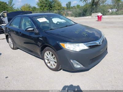 2014 Toyota Camry Hybrid