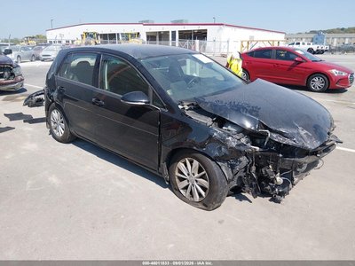 2017 Volkswagen Golf
