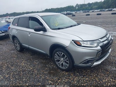 2018 Mitsubishi Outlander