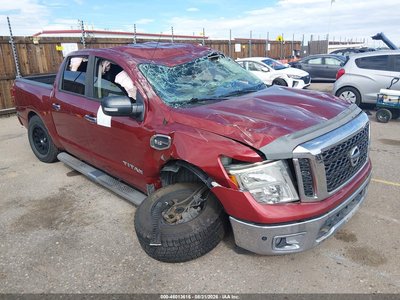 2017 Nissan Titan