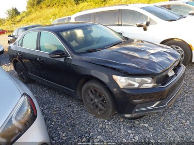 2017 Volkswagen Passat