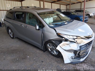 2023 Toyota Sienna