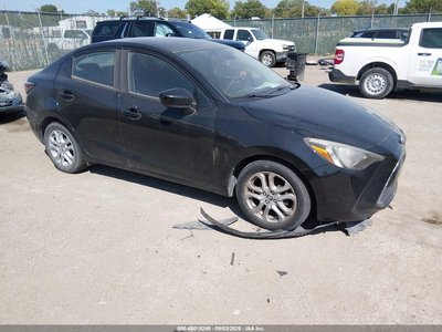 2017 Toyota Yaris