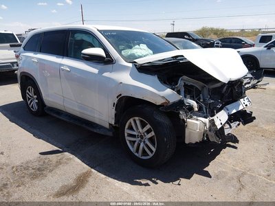 2016 Toyota Highlander