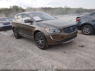 2015 Volvo XC60