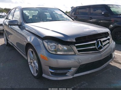 2014 Mercedes-Benz C 250