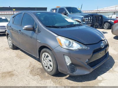 2016 Toyota Prius C