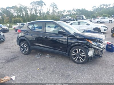 2020 Nissan Kicks