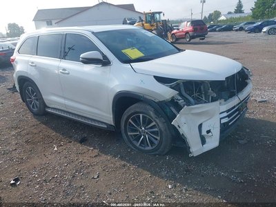 2017 Toyota Highlander