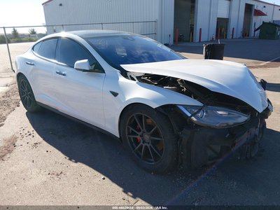 2015 Tesla Model S