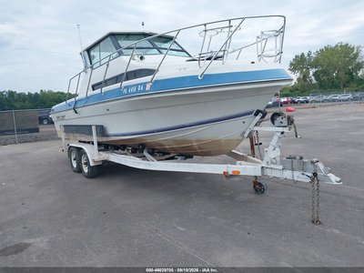 1990 Sportcraft Boat