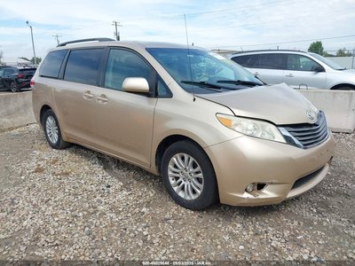2011 Toyota Sienna