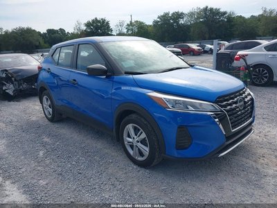 2025 Nissan Kicks Play