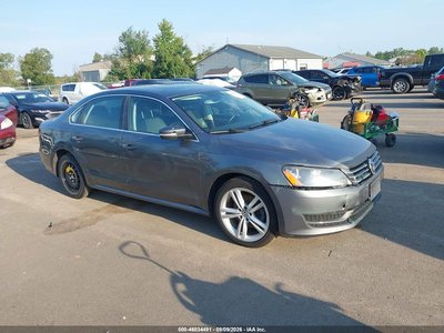2014 Volkswagen Passat