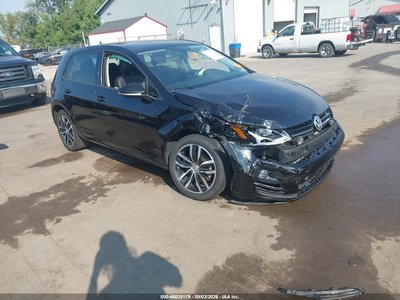 2017 Volkswagen Golf