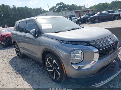2022 Mitsubishi Outlander