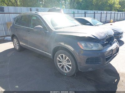 2013 Volkswagen Touareg