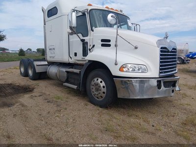 2011 Mack 600